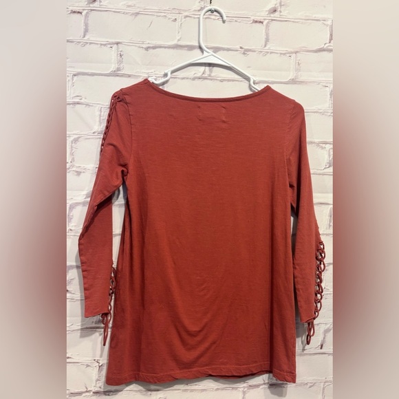 Pepin Maroon Long Sleeve Top with Braided Side Detail – Size Small - Picture 2 of 5